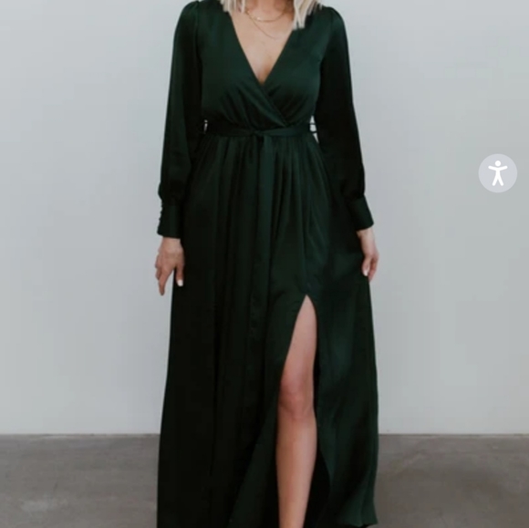 Baltic Born | Dresses | Baltic Born Green Maxi Dress | Poshmark